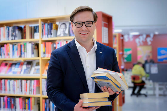 Daniel Sazonov.