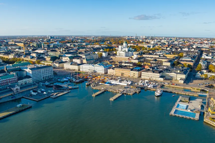 Ilmakuva Helsingistä kauppatorin suunnalta