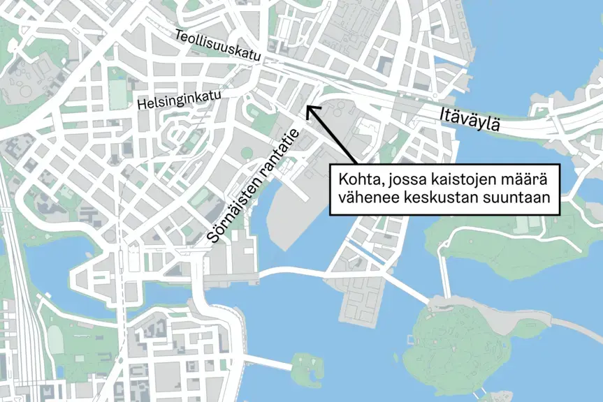 Kartta Sörnäisten rantatien kohdasta, jossa kaivutyöt vähentävät kaistojen määrää keskustan suuntaan.