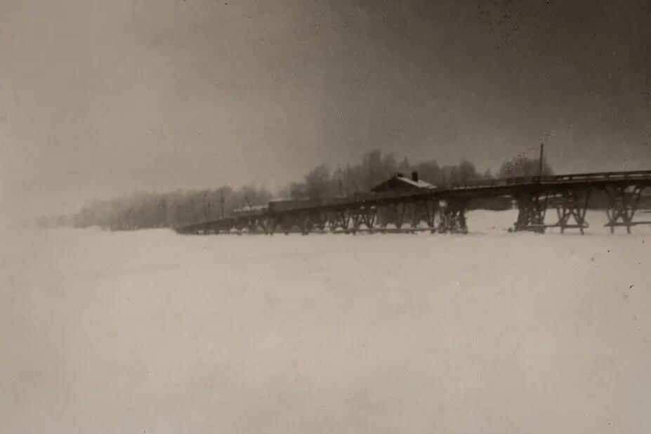 Kuva vudelta 1893 Jätkäsaaren sillasta.