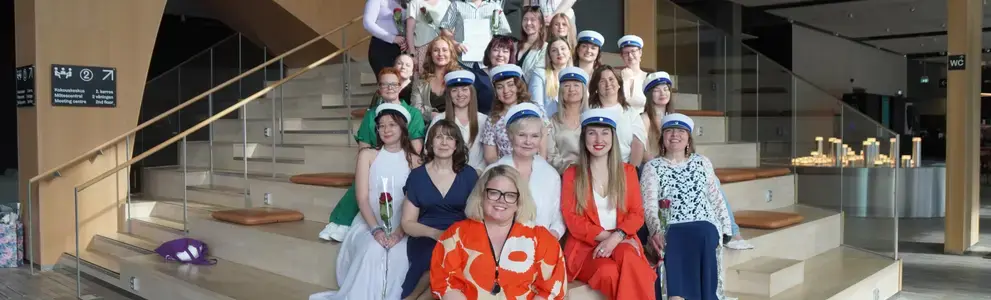Ett gruppfoto på de nyblivna barnledarna.